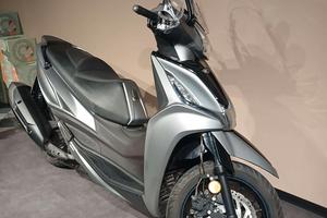 Kymco Agility 300i