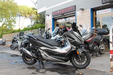 Honda Forza 300 abs tcs 40.000km