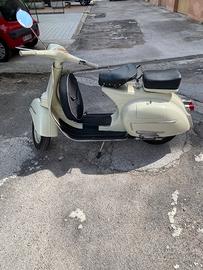 Vespa gl 150 del 1964, originale. Da vedere