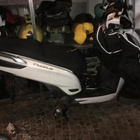 Ricambi Kymco People 125 - 2011
