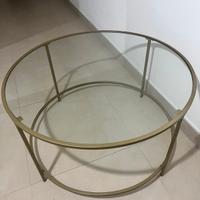 Tavolino dorato con piano in vetro