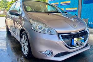 Peugeot 208 1.4 vti 95cv