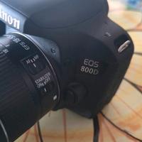 Canon 800D come nuova pochi scatti