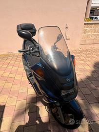 Yamaha majesty 250