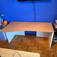 Scrivania cameretta/ufficio