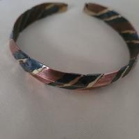 bracciale di metallo