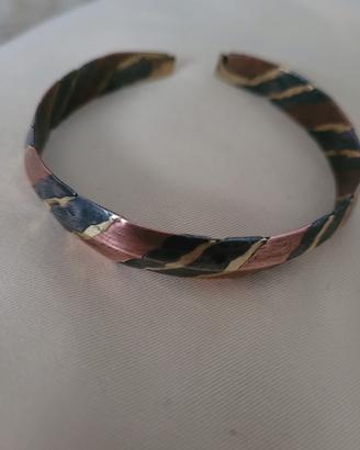 bracciale di metallo