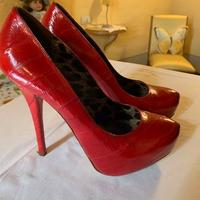 Scarpe rosso Dolce e Gabbana