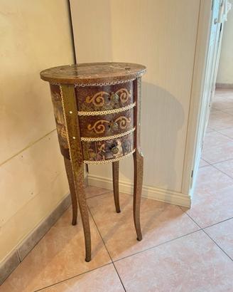 Tavolino in legno