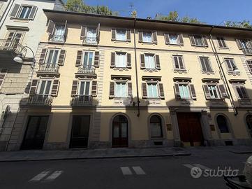 2 LOCALI A TORINO
