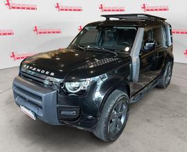Land Rover Defender 110 3.0D 250 CV AWD HSE S...