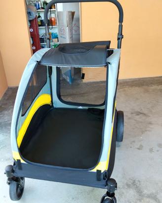 Passeggino per cane