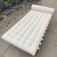 Divano Triclinio di design – realizzato da Ludwig