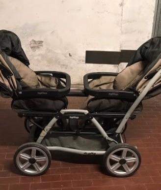 Passeggino gemellare fratellare + ovetti