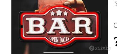 Bar ristrutturato, arredato