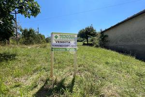 TER. RESIDENZIALE A VILLA LATINA