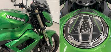 Kit Adesivi Kawasaki & Protezione Tappo Serbatoio