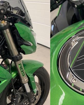 Kit Adesivi Kawasaki & Protezione Tappo Serbatoio