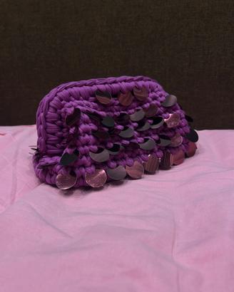 Borsa all’uncinetto con pailettes