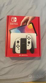 Switch Oled 260€