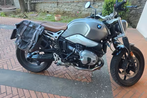 BMW R NINE T