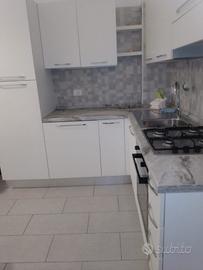 Bilocale Valverde Vicino Mare