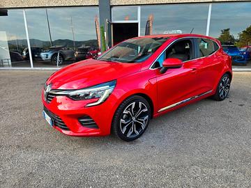 Renault Clio Full Hybrid E-Tech 140 CV Intens