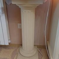 2 colonne di pietra leccese 