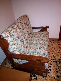 divanetto in legno