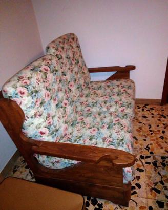 divanetto in legno
