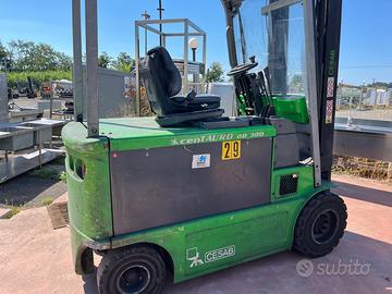 Carrello elevatore Cesab elettrico 30 quintali