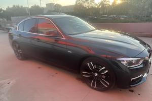 BMW 318 Luxury