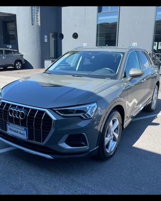 AUDI Q3 2ª serie - Q3 40 TDI quattro S tronic Busi