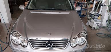 Mercedes c220 sport coupé 