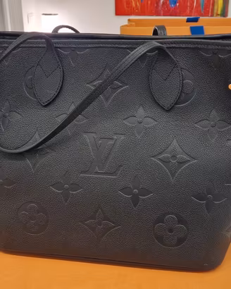 Louis Vuitton Neverfull  mm