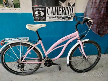 Bicicletta da donna quasi nuova