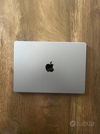 MacBook Pro 14" M2 Pro (2023) - 16GB RAM