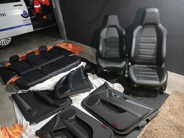 Mercedes c63 amg Interni in pelle nera  completo 