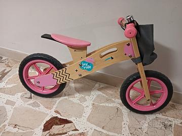 bicicletta senza pedali