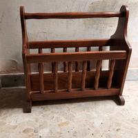 Porta rivista in legno