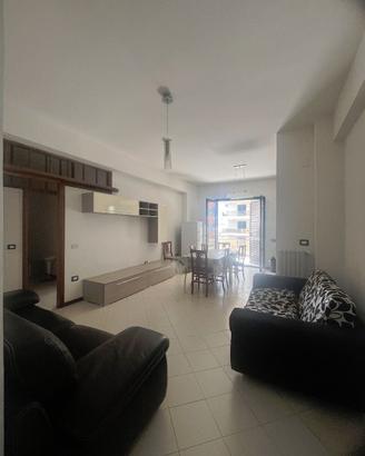 RIF. 403 VILLAGGIO COPPOLA - APPARTAMENTO 3 PIANO