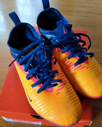 Scarpe da calcio Nike n. 33