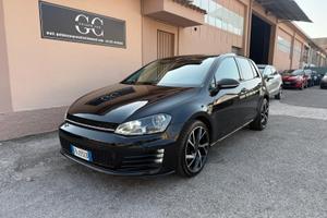 GOLF2.0 TDI DSG 5p. Highline BlueMotion Technology