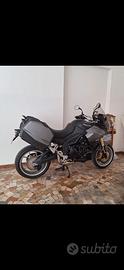 Triumph tiger 1050 abs