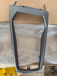 Modanatura centrale illuminata Audi A3 8Y  NO OEM