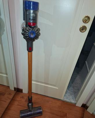 aspirapolvere Dyson V8