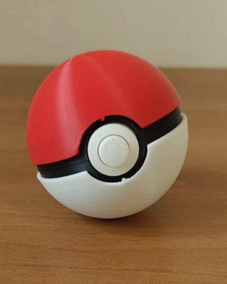 Openable Pokeball 3D Printed PLA