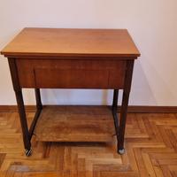 Mobile macchina da cucire