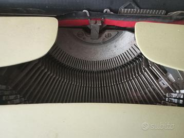 Olivetti Lettera 22