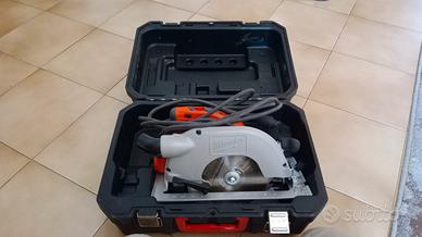 sega circolare professionale Milwaukee scs 65q